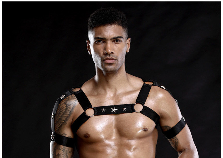 Đồ ngủ Người đàn ông sexy Bodysuit đen Vest ngực 105 cm Vòng eo 76 cm Vai trò của thắt lưng